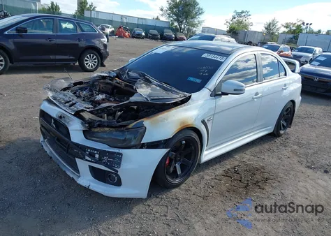 2015 Mitsubishi Lancer Evolution Final Edition z USA, uszkodzony, nr VIN JA32W7FV2FU028031